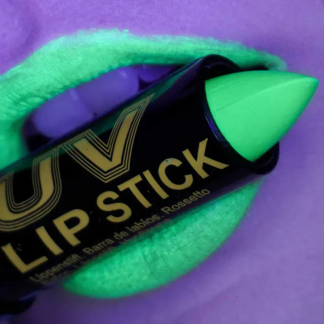 Hoofdbeeld Lizard Green Lipstick Neon