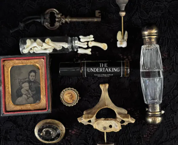 Hovedbilde The Undertaking Perfume Oil