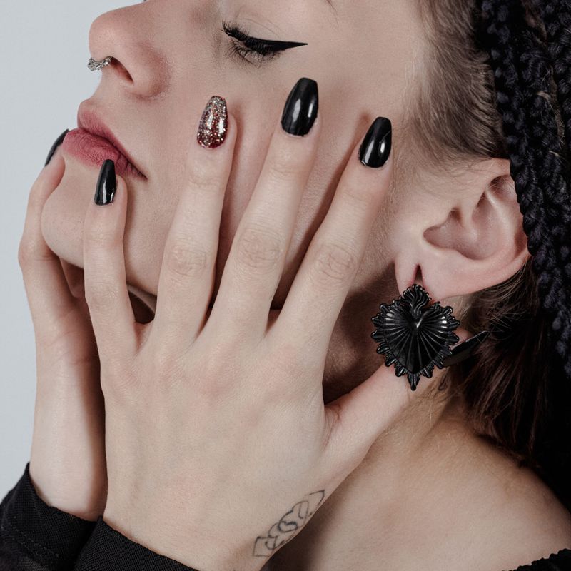 Sacred Heart Weights Black